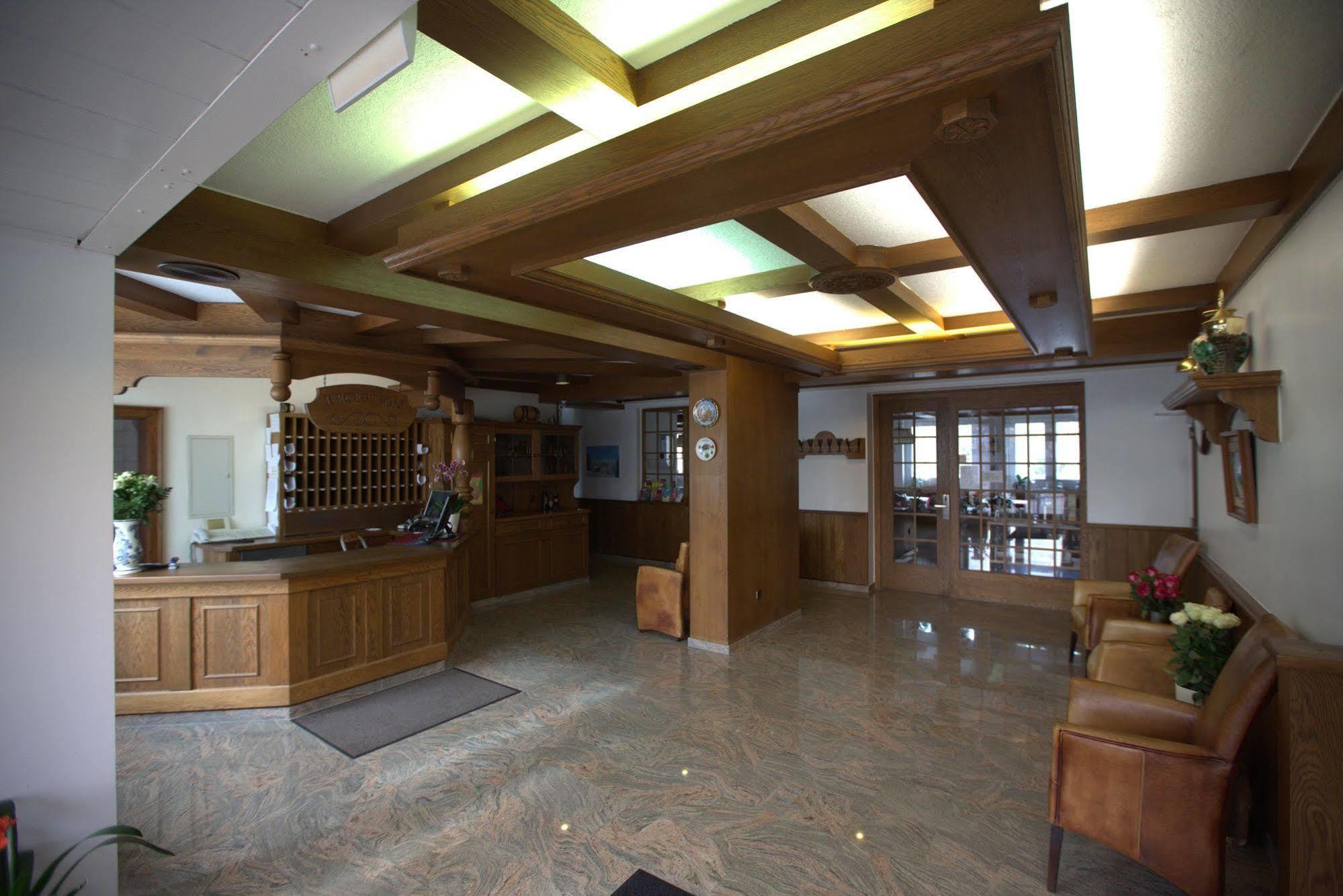 Airport Hotel Walldorf Мёрфэльден-Вальдорф Экстерьер фото